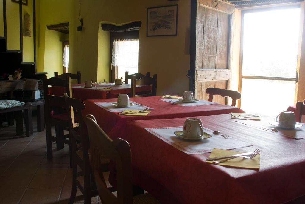 Arco Dei Nobili Bed & Breakfast Monforte dʼAlba Eksteriør bilde