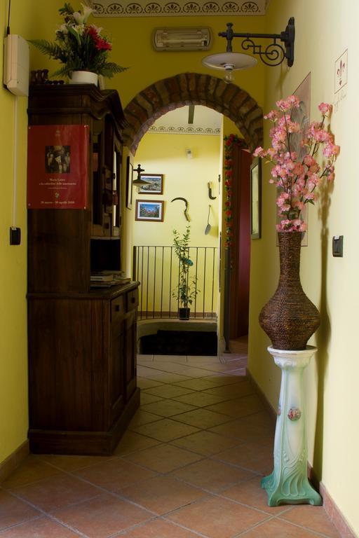 Arco Dei Nobili Bed & Breakfast Monforte dʼAlba Eksteriør bilde
